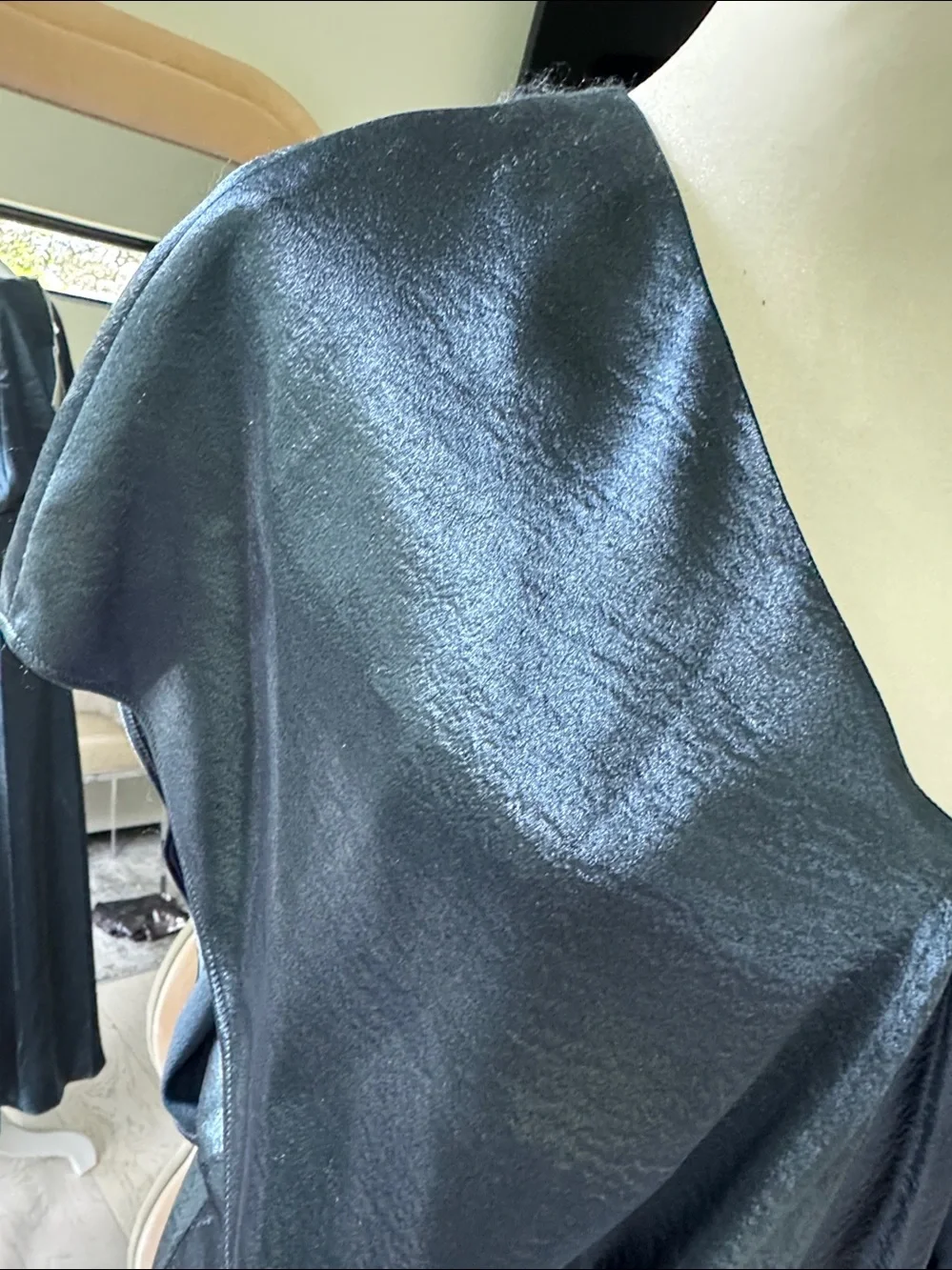 NWT VINCE Satin V-Neck Midi Dress in Shimmering Gray/Blue - Picture 3 of 7